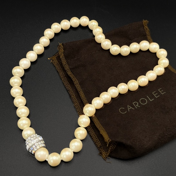 CAROLEE LUX Faux Pearls - Picture 7 of 8